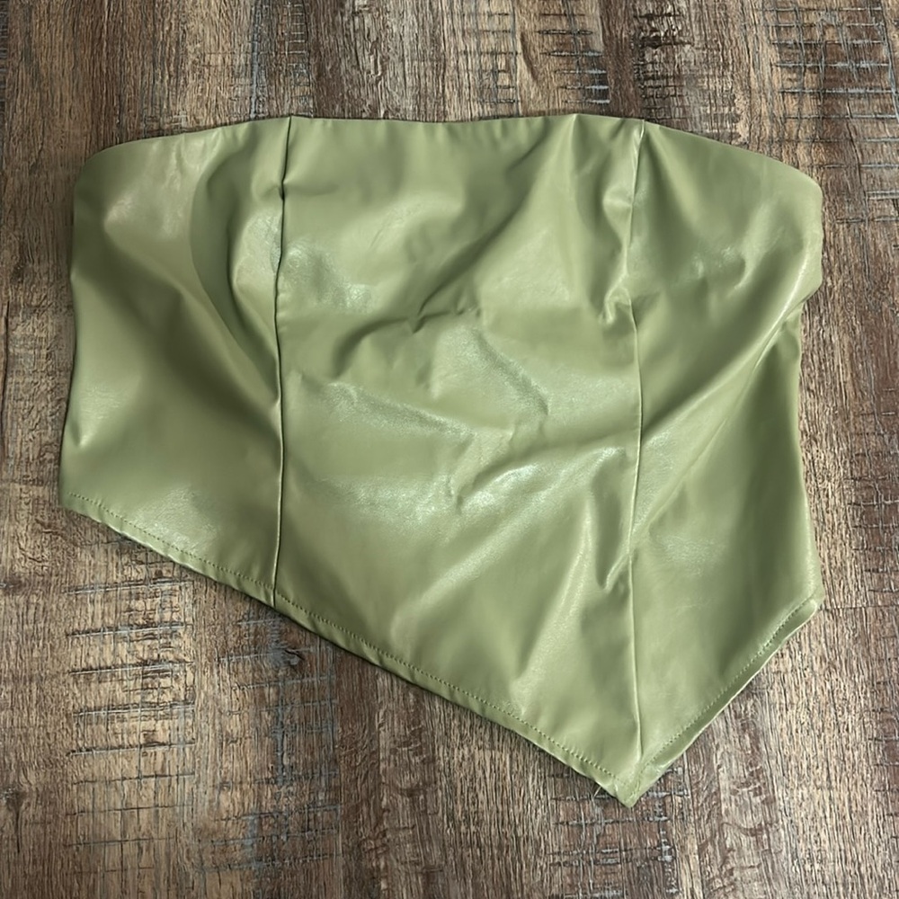 Boohoo Crop Top, Size 12